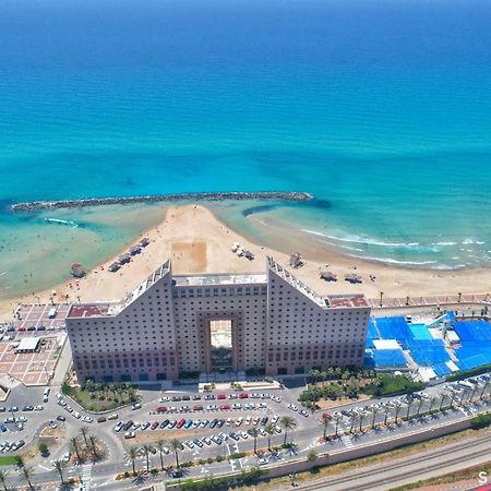 Almogim- Almog Building Хайфа Экстерьер фото